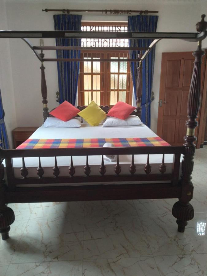 Vijai Resort Negombo Bagian luar foto