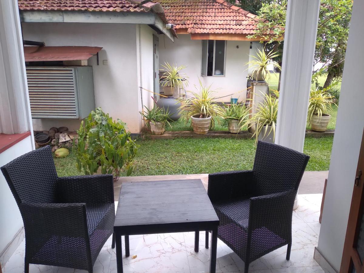 Vijai Resort Negombo Bagian luar foto
