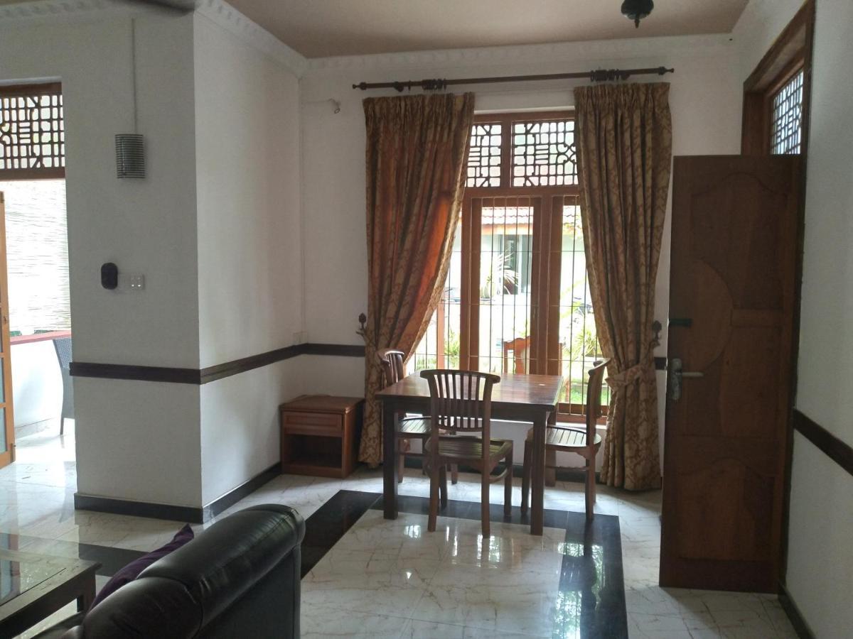 Vijai Resort Negombo Bagian luar foto