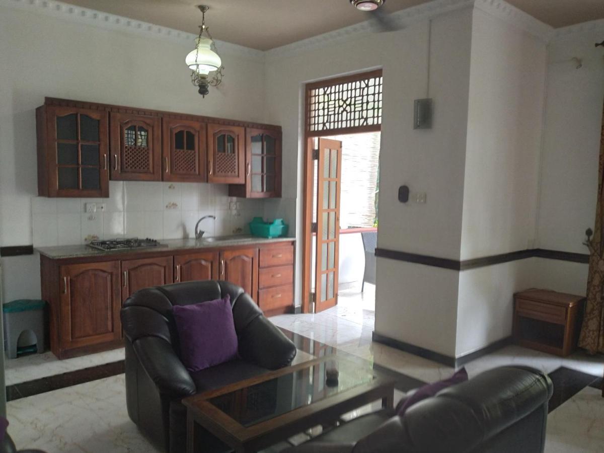 Vijai Resort Negombo Bagian luar foto