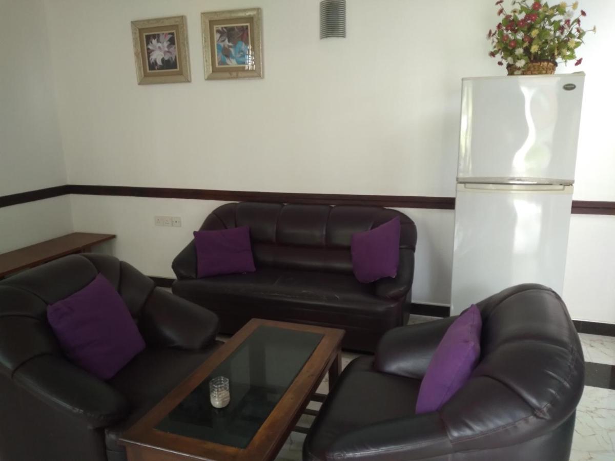 Vijai Resort Negombo Bagian luar foto