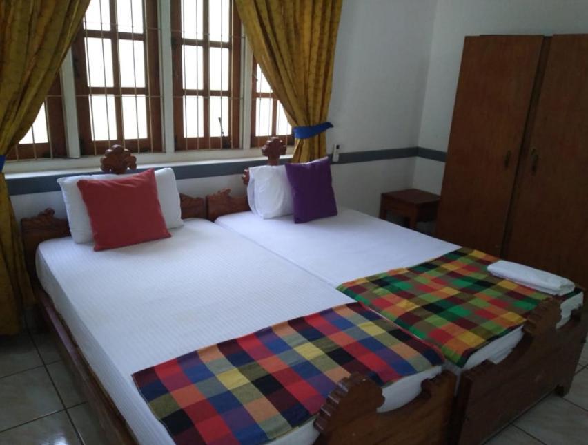 Vijai Resort Negombo Bagian luar foto
